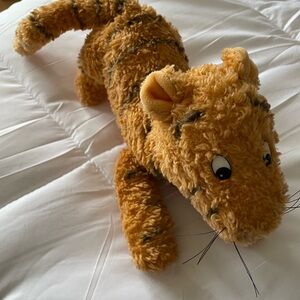 Gund Classic Pooh Tigger Plush Orange and Brown Stuffed Animal